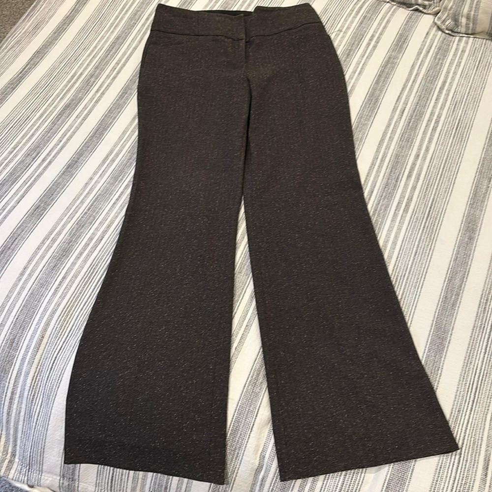 The Limited 
Polyester Trousers 
Size 6